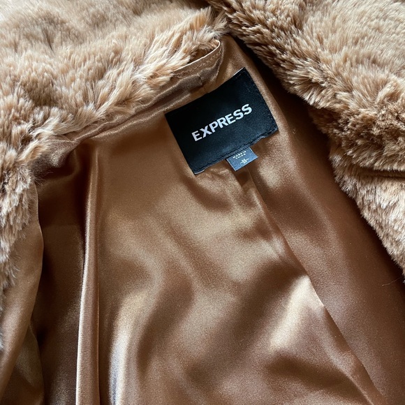 Express super soft coat. Worn once  Tan / inside gold .  Size medium - Picture 2 of 5